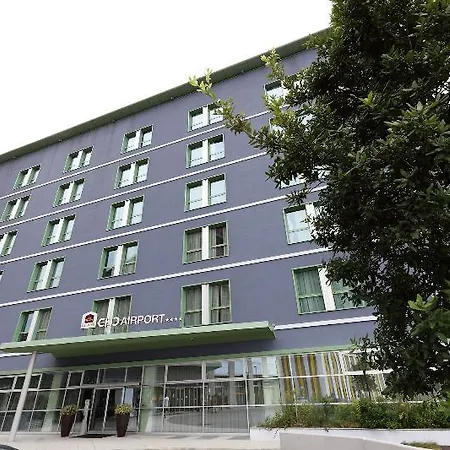 Western Premier Chc Airport Szálloda Genova