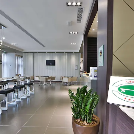 Western Premier Chc Airport 4* Genova