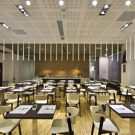Western Premier Chc Airport Hotel