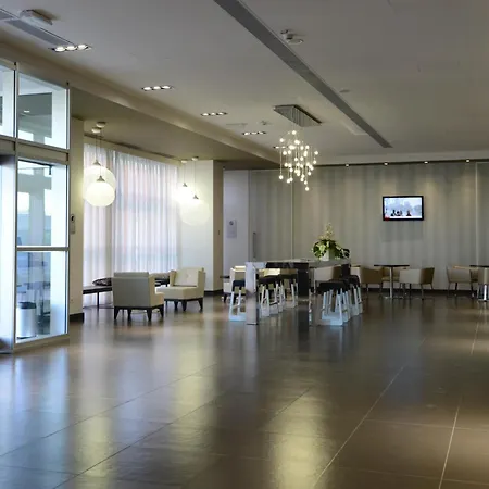 Western Premier Chc Airport Genova