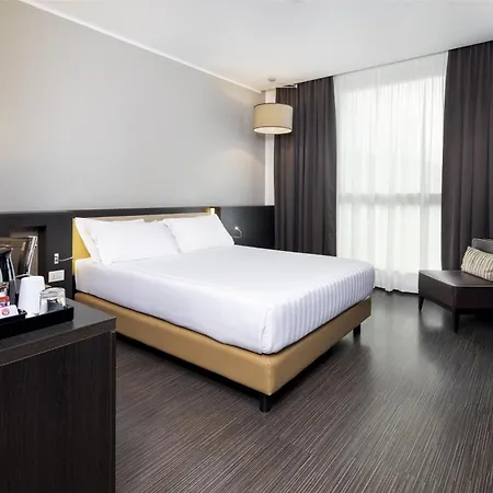 Western Premier Chc Airport 4*