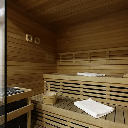 Western Premier Chc Airport 4*