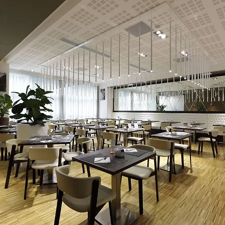 Western Premier Chc Airport Genova