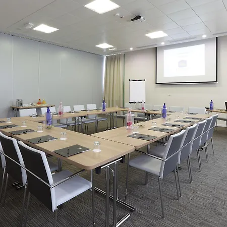 Western Premier Chc Airport Szálloda