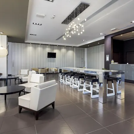 Western Premier Chc Airport Hotel