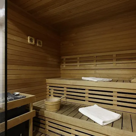 Western Premier Chc Airport 4* Genova