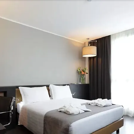Western Premier Chc Airport 4*