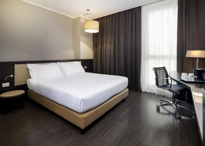 Western Premier Chc Airport Hotel