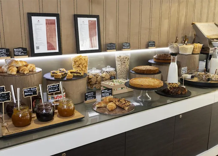 Western Premier Chc Airport Hotel 4*