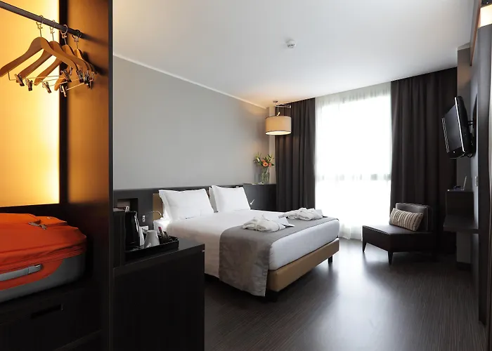 Western Premier Chc Airport Hotel