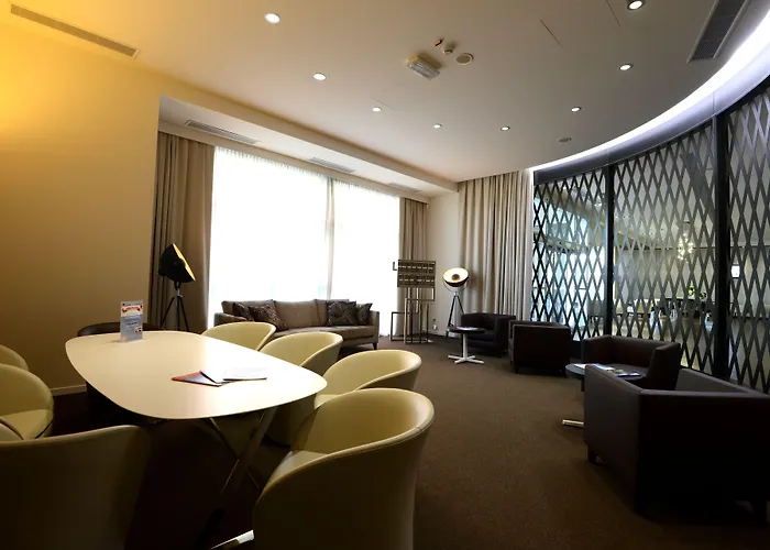 Western Premier Chc Airport Janov