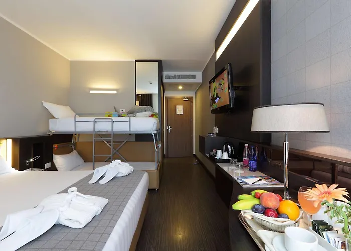 Western Premier Chc Airport Hotel