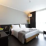 Western Premier Chc Airport Hotel