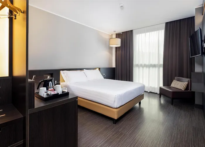 Hotel Western Premier Chc Airport Génova