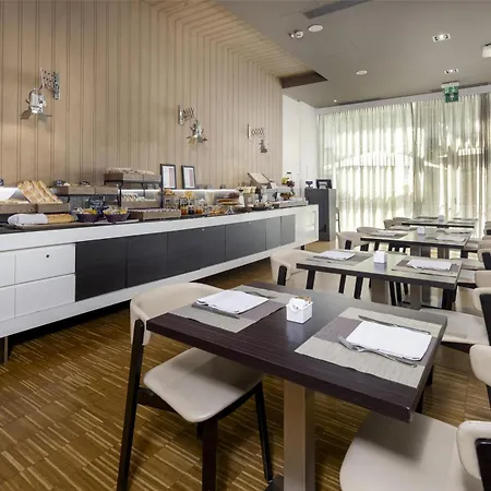 贝斯特韦斯特酒店chc机场店